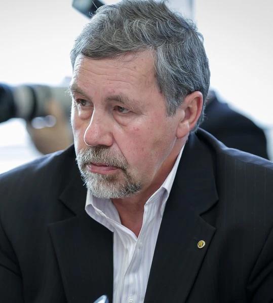 Юрий Авдеев
